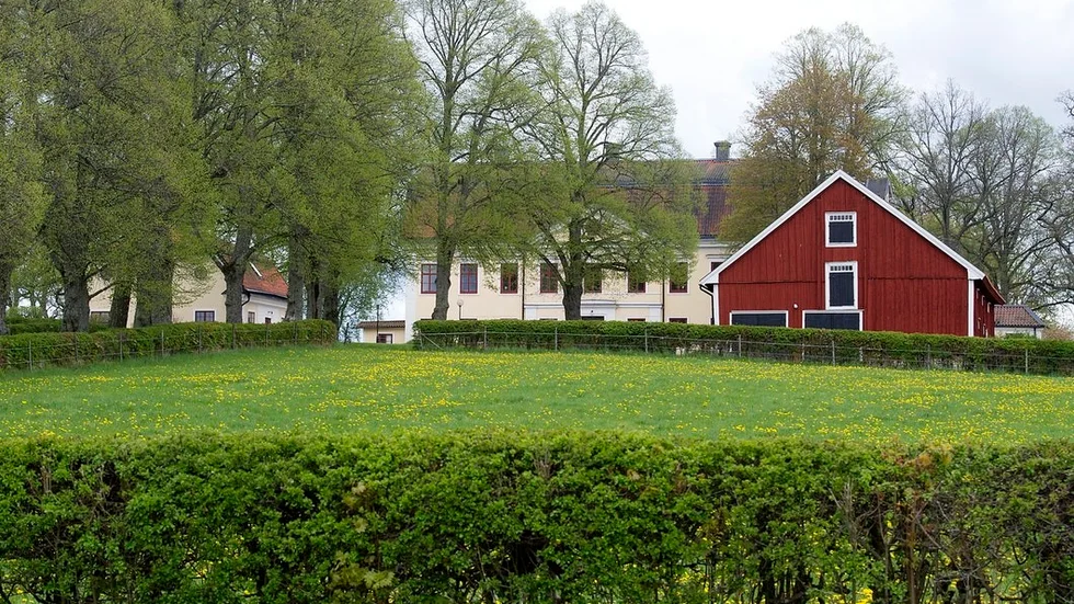 Gärdesta gård och den närmaste omgivningen ska bevaras.