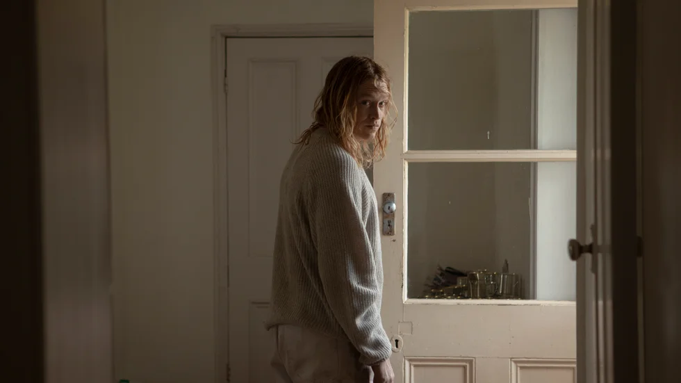 Caleb Landry Jones spelar massmördaren Martin Bryant i "Nitram". Pressbild.