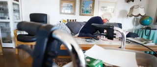 Hemtjänstens besked till Mikaels mamma Maj-Britt, 96 – lär dig handla med en ipad: "Hur kan man göra så mot en dement?”