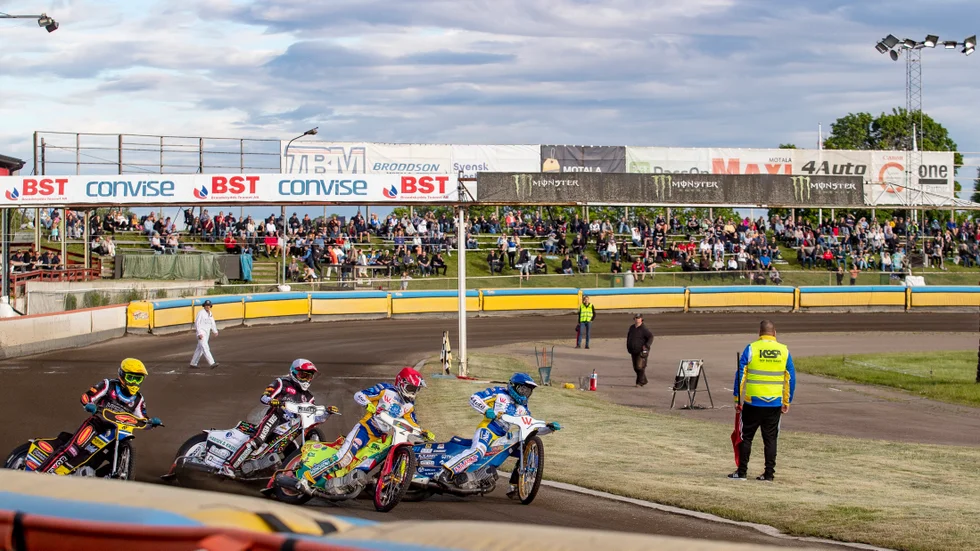 Piraterna inleder med derby borta mot Indianerna den 2 maj. Hemmapremiär 2023 blir mot Masarna 9 maj.