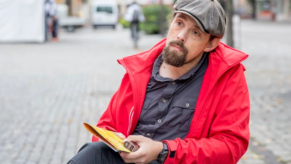 Thomas Selig (V) vill ha svar om kommunstyrelsens hantering av oppositionens motioner.