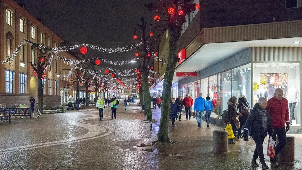 Arrangemanget Tomtenatta återkommer till Katrineholms centrum på torsdag kväll.
