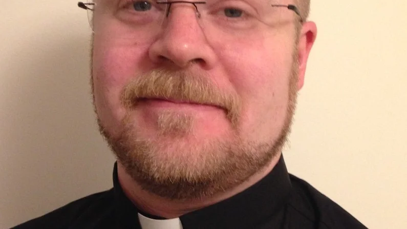 Linus Jaehnke har fått tjänsten som kyrkoherde i Vårfruberga-Härads församling.