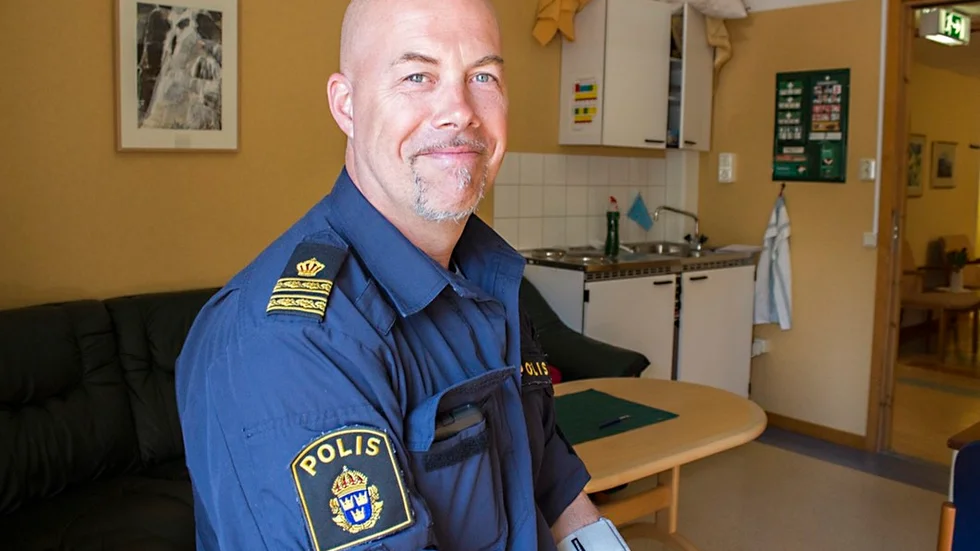 Poliskommissarie Dennis Ejdvinsson konstaterar att brottsstatistiken för Vingåkers kommun denna sommar har minskar rejält i jämförelse med de tre senaste somrarna.