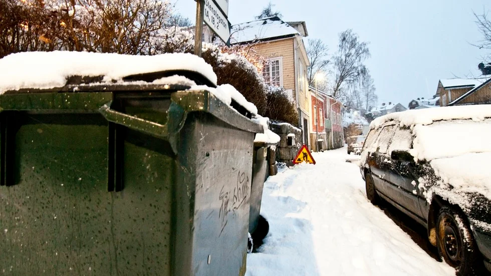 Både kommunens, statens och de enskilda föreningarnas vägar var på vissa håll oplogade.