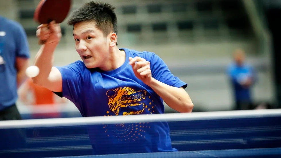 Herrarnas världsetta Fan Zhendong bjöd på mästerlig bordtennis under träningen.