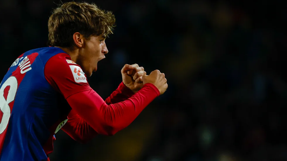 Barcelonas 17-åring Marc Guiu jublar efter sin drömdebut där han blev segerskytt mot Athletic Bilbao.