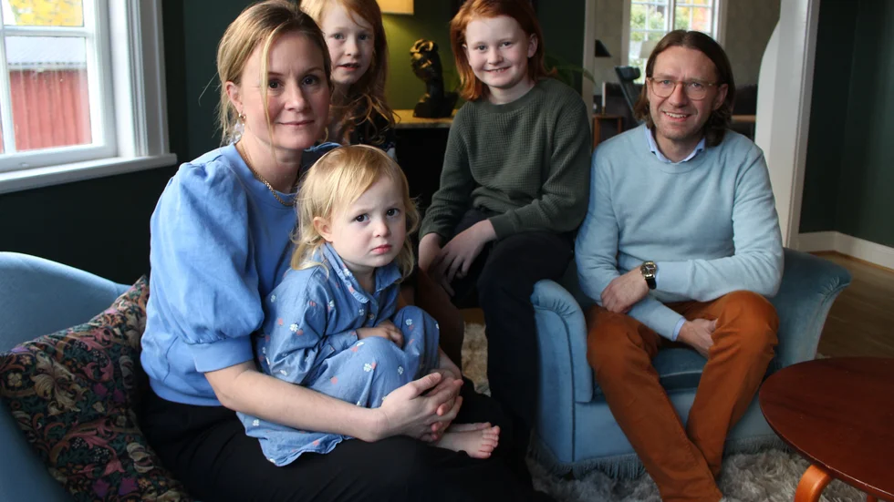 Ida Edlund och Martin Linderson med barnen Ingrid, Sixten och Axel. 