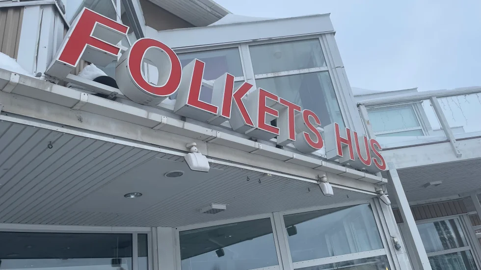 ”Vi har skriftväxlat med kommunen i flera år", säger Folkets hus advokat, Mats E. Jonsson, om månmiljonstämningen.