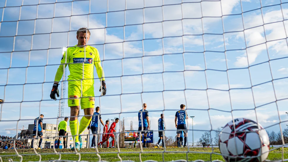Isak Pettersson och Stabaek åkte ur norska högsta ligan.