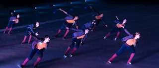 Överraskande kanadensisk dansshow på is till Rosvalla