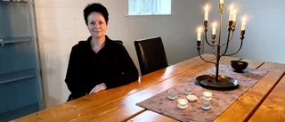 Jessica plockade tonvis med svamp – fick nog och bytte bransch