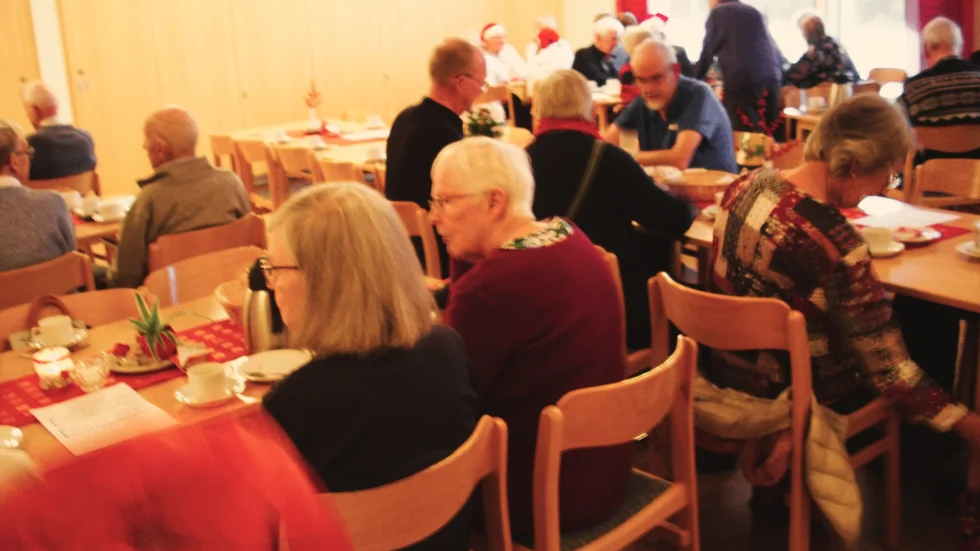 Gäster på adventskaffe.