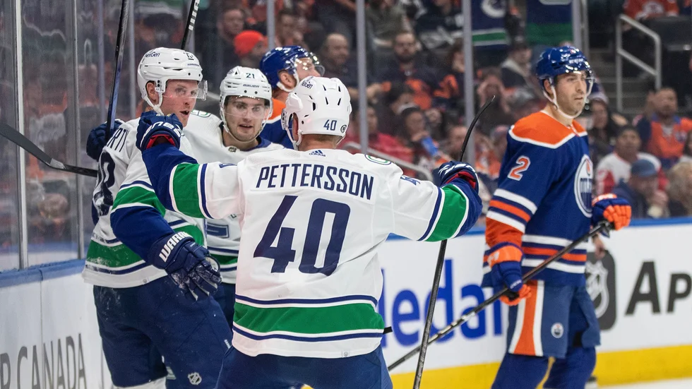 Vancouver och Elias Pettersson fortsätter att gå bra. Arkivbild.
