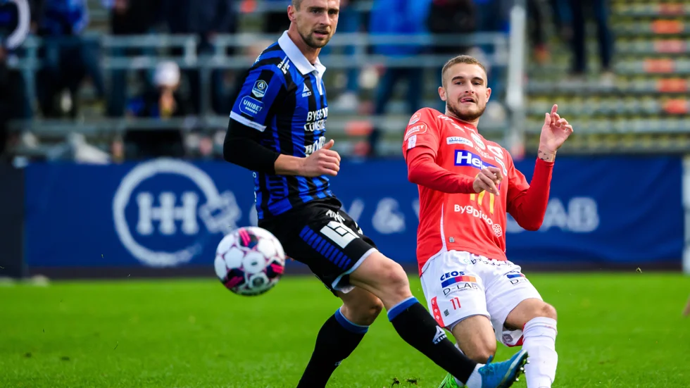 Filip Rogic, här i Sirius-tröjan, väntas vända hem till Sverige då hans kontrakt med HJK Helsingfors går ut vid årsskiftet.