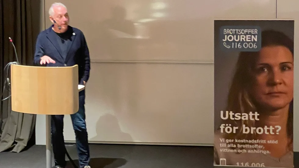 Advokat Johan Eriksson föreläser med temat att vara utsatt för brott.
