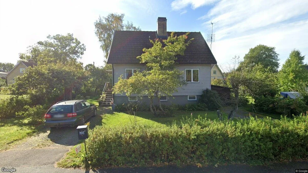 Ekbacksvägen 8