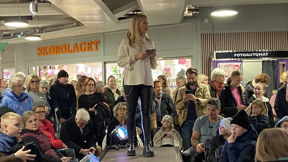 Tjejkväll i Galleria Präntaren. Vi var på plats och direktrapporterade.