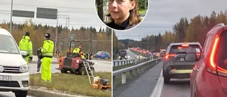 Klippte gräs i rusningstrafiken – nu ber kommunen om ursäkt