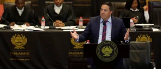 Lag om "raskvotering" splittrar Sydafrika