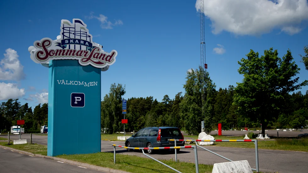 En 11-årig pojke skadades när han skulle stiga ur en åkattraktion på Skara sommarland. Arkivbild.