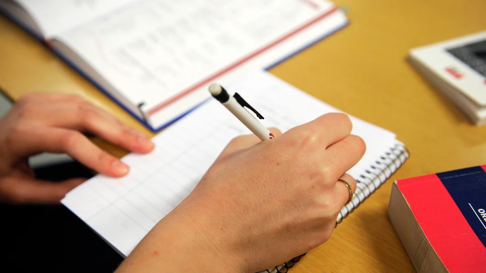 Många har sökt omställningsstudiestöd. De första stöden har till stor del gått till personer som redan studerar, enligt Centrala studiestödsnämnden. Arkivbild.