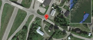 Flera fordon i trafikolycka på väg 596