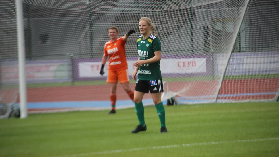 Alice Lindberg gjorde en stark insats som mittback. 