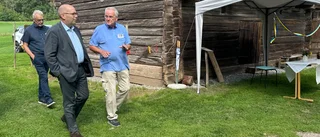 Landshövdingen återinvigde närmare 500 år gamla byggnader
