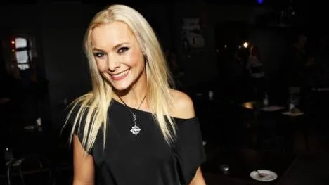 Sofia Källgren uppträder i Kina den 20 augusti, samma dag som nya albumet släpps.