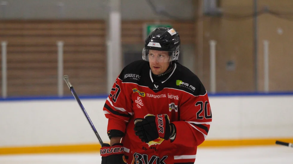 Thom Flodqvist var het och gjorde två mål när Linden vann hemma mot Wings.