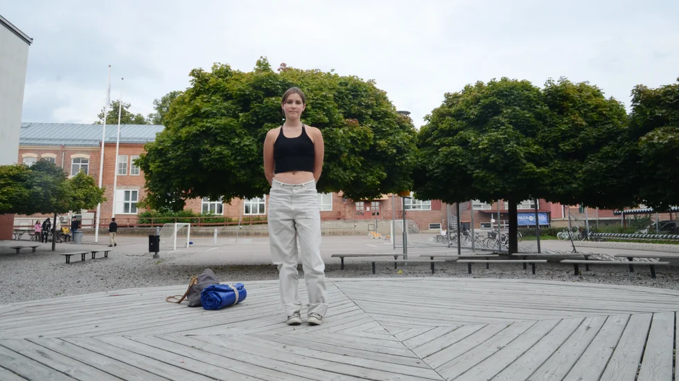 "Jag bryr mig väldigt mycket om Östersjön, jag tycker det är jättesorgligt med övergödningen", säger Isma Loeks.