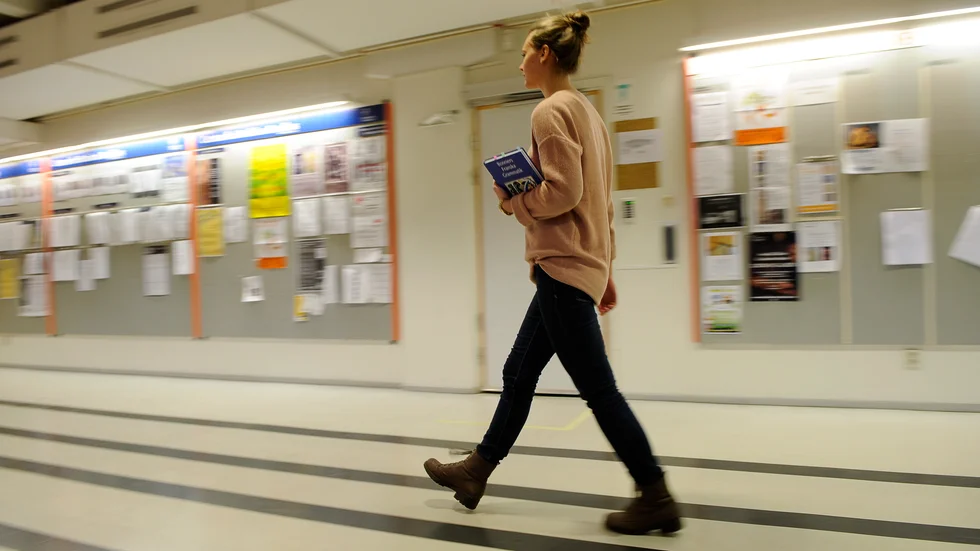 Nivån på studiestödet behöver ökas för att vidareutbildning ska se som ett realistiskt alternativ. 