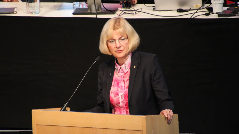 Vi har stort förtroende för vårt Kommunalråd Åsa Wennergren (L), menar debattörerna.