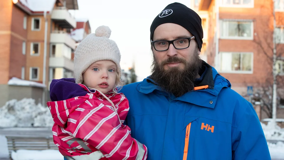 Tommy och Amie Almkvist, Piteå: "Vi ska åka till farmor och mysa med hennes hundvalpar. Hon föder upp rasen engelsk setter." 