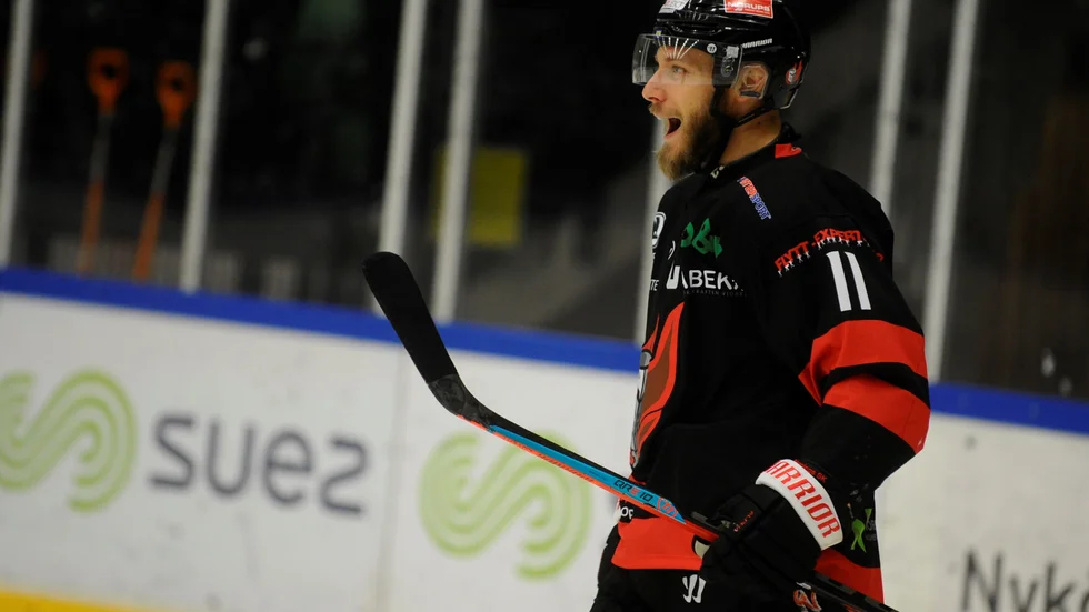 Nyköpings SK tar emot Hammarby under fredagskvällen och jagar en ny seger i hockeyettan.