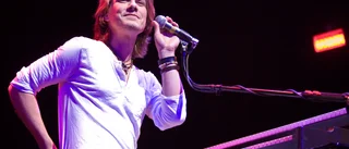 Taylor Hanson har blivit sjubarnspappa