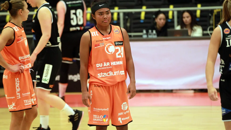 Chanelle Molina var en av de tongivande spelarna när Dolphins vann i Uppsala.
