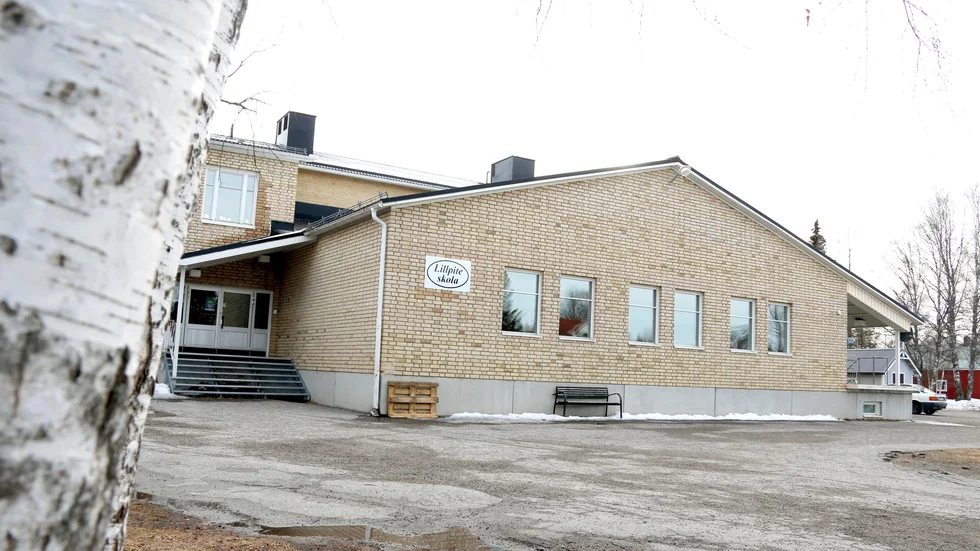 Nedlagda Lillpite skola står tom och oanvänd – med  undantag för förskolan, som nyttjar en del av huset. Nu slåss byborna åter för att den ska öppnas på nytt. (Arkivbild)