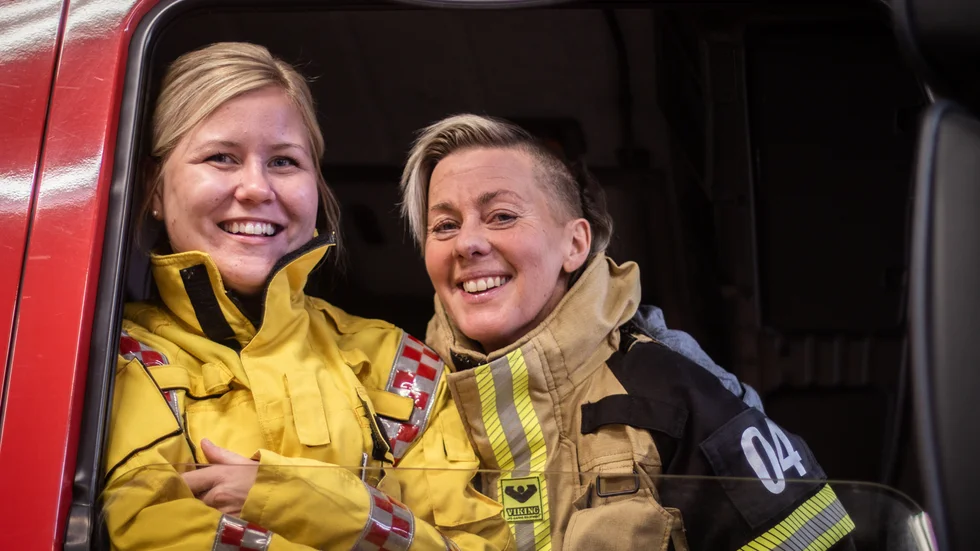 Elin Westerlund, räddningsledare och Lotta Jonsson, deltidsbrandman