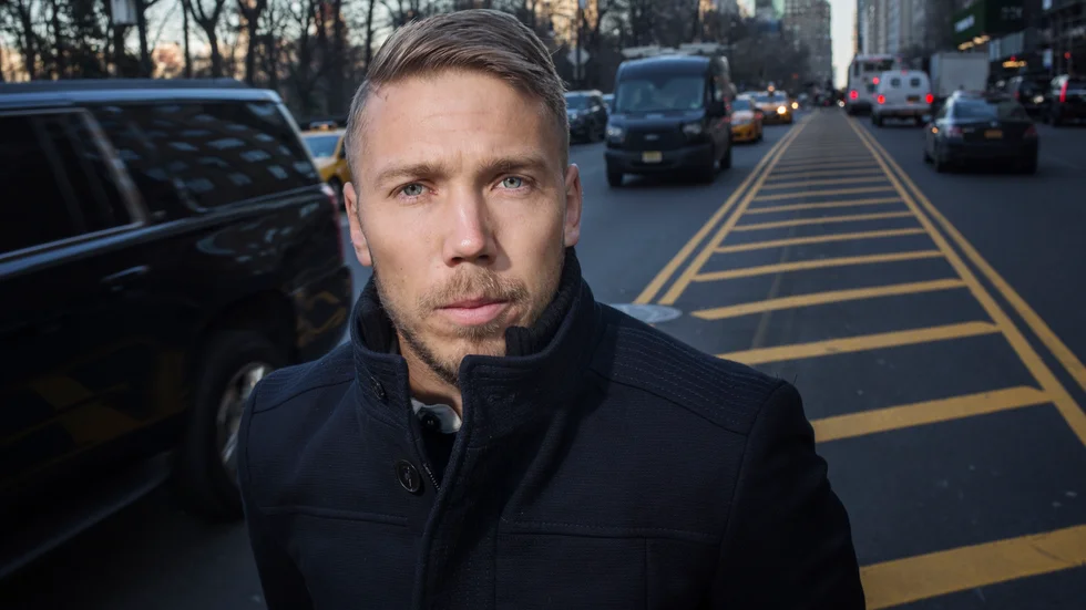 Snart kan Anton Tinnerholm vara tillbaka i New York.