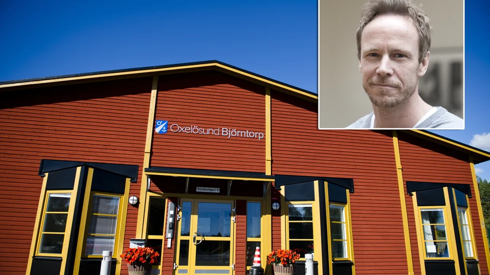 Vård- och omsorgsnämndens ordförande Linus Fogel (S) uppmanar oxelösundarna att inte besöka sina anhöriga på äldreboendena under julen.