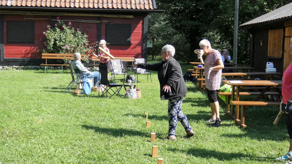 Kubbspel, Högby äng.