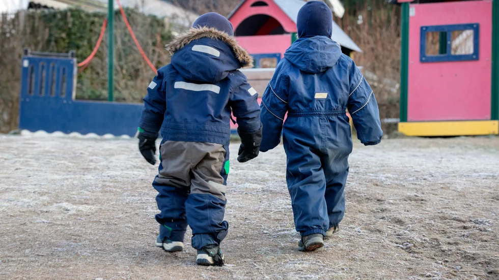 Krisen är ett faktum och er strategi har varit att ”stoppa huvudet i sanden” och enträget vänta på att pedagoger, chefer, vårdnadshavare och fackligt förtroendevalda skulle implodera i sin egen klagosång, menar insändarskribenten.