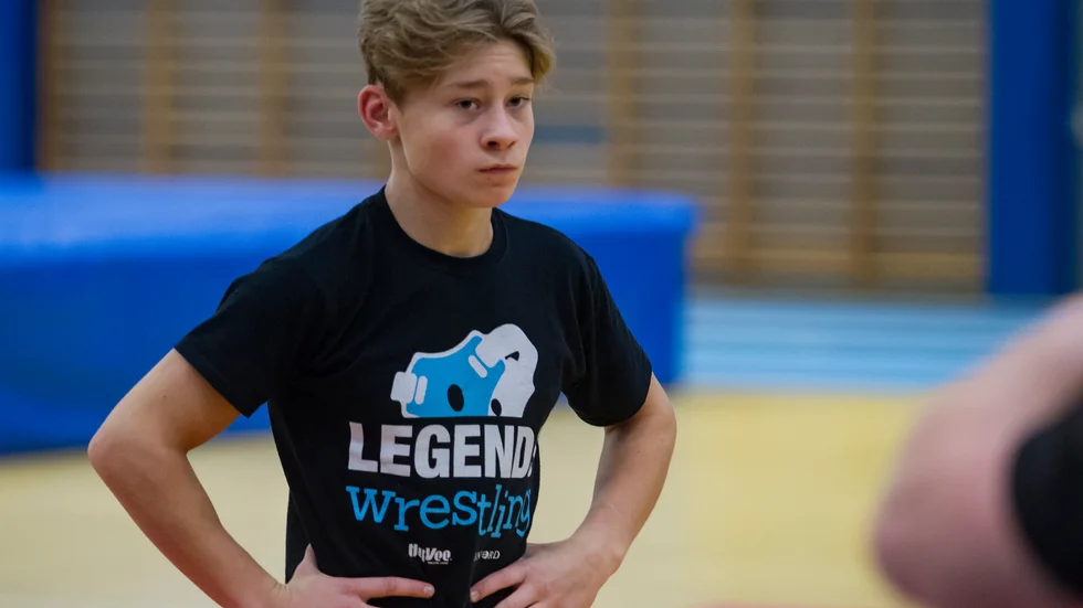 Två helger i rad har Algot Gamelius brottat sig till bronsmedaljer vid internationella tävlingar i Kroatien och Serbien. 