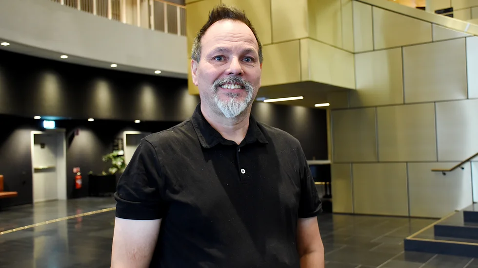 "Det känns bra. Jag har ändå varit involverad i två års tid så det blir väl ingen större skillnad", säger Sten Nylén (SJVP) om sin nya roll som förste vice ordförande i kommunstyrelsen. 