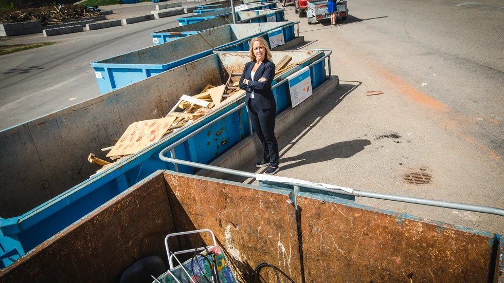 "Vi försöker få folk att återvinna och återbruka mer och det gör man verkligen", säger Johanna Lundström, affärsområdeschef återvinning på Pireva som menar att det handlar om att verka för ett mer hållbart Piteå. (Arkivbild)