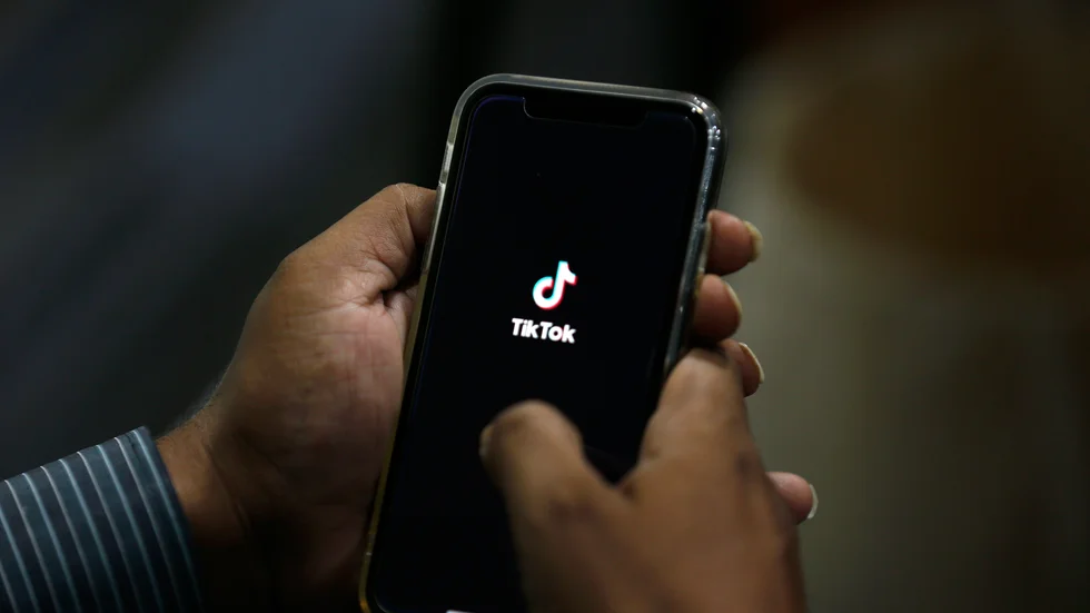 Tiktok har hundratals miljoner användare över hela världen. Arkivbild.