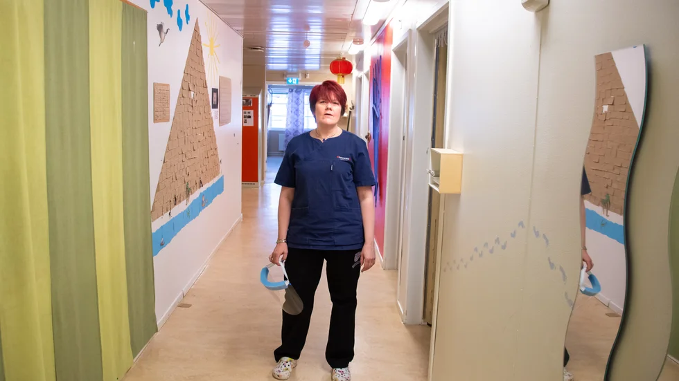 Det var när Anna-Lena Nilsson Saolo blev skyddsombud som hon insåg att det inte fanns några brandlarm alls på Ripan. "Det känns inte som att kommunen tar oss på allvar", säger hon.