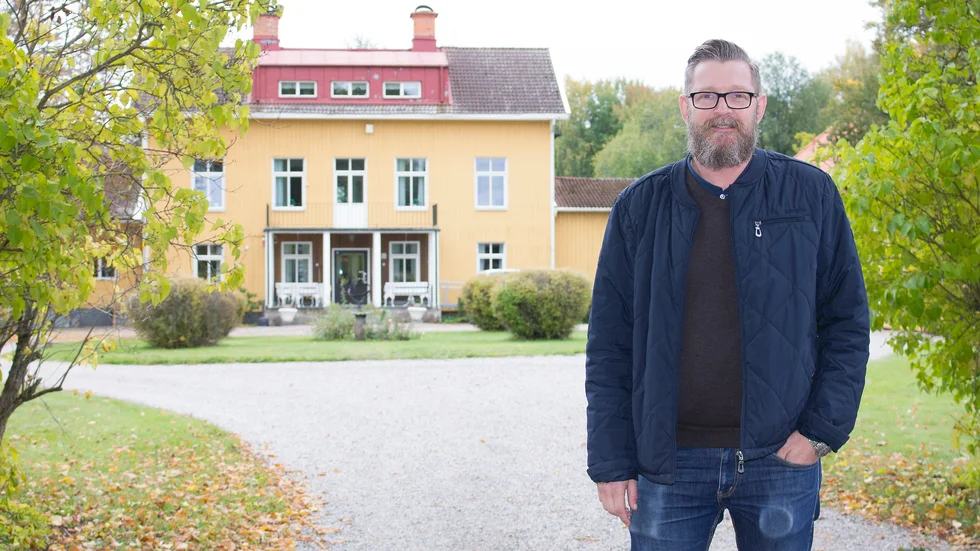 Normalt tryck på verksamheten, men färre platser. "Det förde med sig att vi fick en längre kö", säger Martin Alm, verksamhetschef på Vårnäs. 